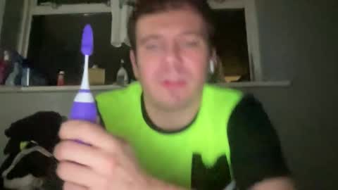 Snapshot of gotitgoin_ chatting on 11-11-25, 11:49 GotItGoin online show from 11-11-25, 11:49