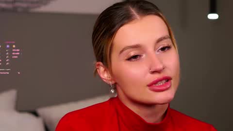 Snapshot of gotlibgotlib chatting on 11-04-25, 02:05 Kelly online show from 11-04-25, 02:05