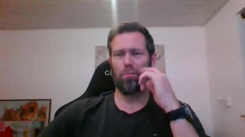 Snapshot of gotta1234 chatting on 11-04-25, 04:28 gotta1234 online show from 11-04-25, 04:28