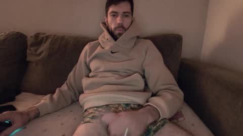 gottalovelatinas online show from 12-22-25, 06:38