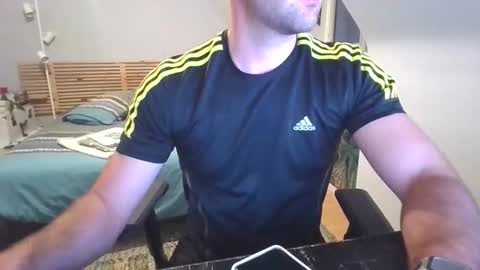 goura2000 online show from 04-18-26, 07:18