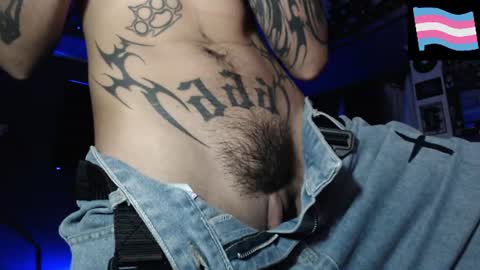 Snapshot of gowtherrrr_ chatting on 07-18-26, 07:17 Manolo modelo independiente online show from 07-18-26, 07:17
