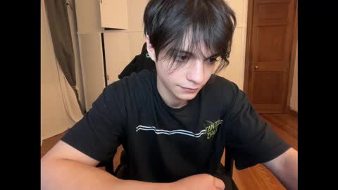 Snapshot of goyowild chatting on 12-22-25, 05:59 Creamcouple online show from 12-22-25, 05:59