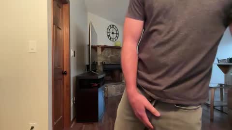 Snapshot of gqimage chatting on 02-20-25, 04:14 GQImage online show from 02-20-25, 04:14