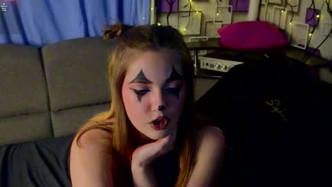 Grace online show from 11-02-25, 01:41