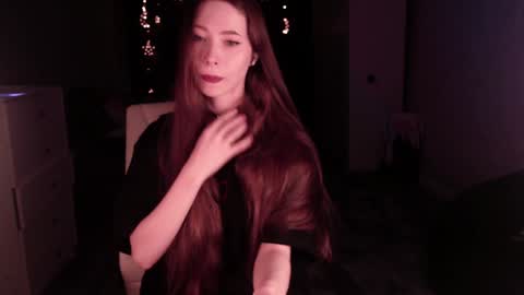 Snapshot of grace_crystal chatting on 01-29-25, 02:40 Grace online show from 01-29-25, 02:40