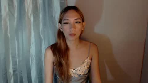 HoneyGrace online show from 10-09-25, 05:22