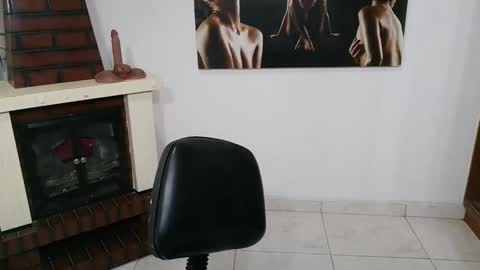 grace_mature_milf online show from 03-28-26, 11:54