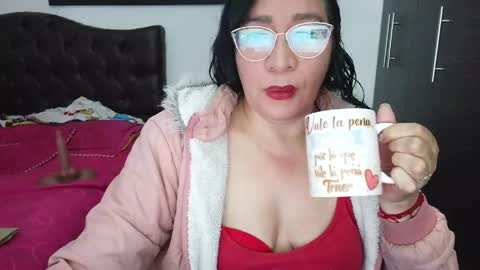 Snapshot of grace_mature_milf chatting on 06-07-26, 11:47 grace_mature_milf online show from 06-07-26, 11:47