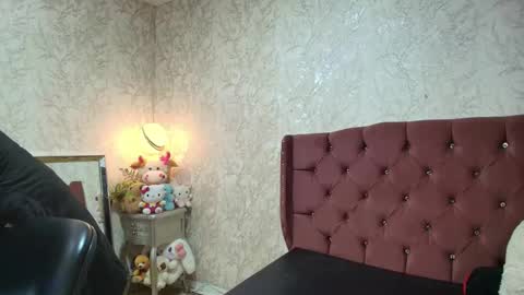 Grace online show from 02-12-26, 04:07