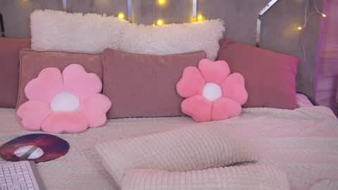 Snapshot of gracedaviess chatting on 04-17-26, 03:04 gracedaviess online show from 04-17-26, 03:04