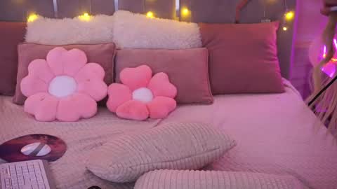 Snapshot of gracedaviess chatting on 04-22-26, 01:23 gracedaviess online show from 04-22-26, 01:23