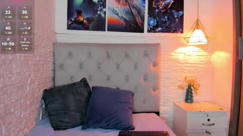 Snapshot of graceymilf999 chatting on 02-11-25, 11:32 Gracey Milf online show from 02-11-25, 11:32