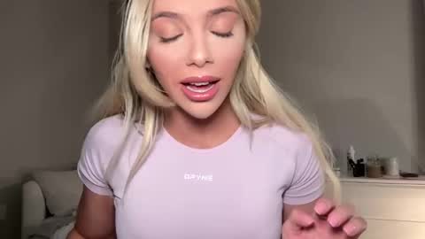 Gracie online show from 02-28-25, 03:15