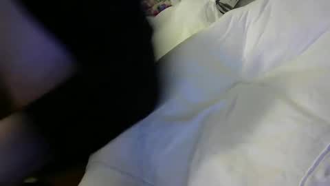 Lisa online show from 12-30-24, 01:48