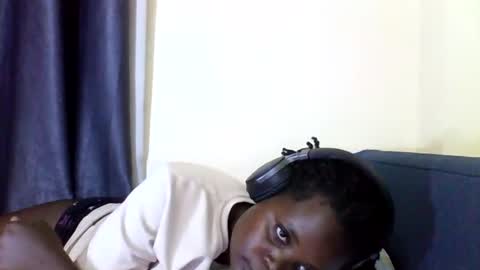 Snapshot of grannylover_ chatting on 09-21-25, 06:53 grannylover_ online show from 09-21-25, 06:53