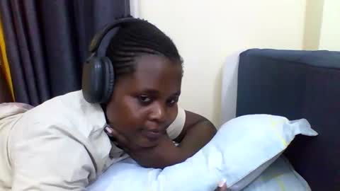 Snapshot of grannylover_ chatting on 11-29-25, 05:49 grannylover_ online show from 11-29-25, 05:49