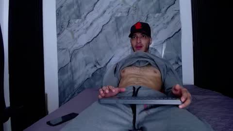 Snapshot of grant_irons chatting on 02-26-26, 01:54 Grant Irons online show from 02-26-26, 01:54