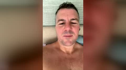 grasshopper299170 online show from 08-01-26, 10:14