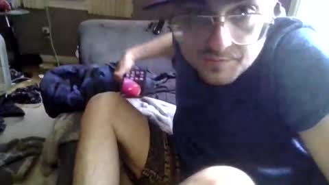 Snapshot of gratiotony chatting on 06-21-26, 08:55 Get US to 1000 you wont be disapointed online show from 06-21-26, 08:55