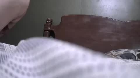 Snapshot of gratiotony chatting on 07-08-26, 10:36 Get US to 1000 you wont be disapointed online show from 07-08-26, 10:36