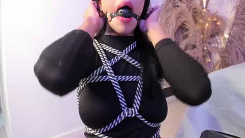 Snapshot of grayce_blossoms24 chatting on 12-27-24, 08:39 grayce blossoms24 online show from 12-27-24, 08:39