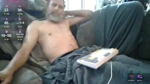 Gray lone wolf online show from 06-14-26, 06:54