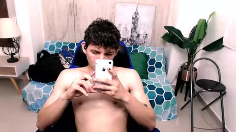 grecia_millercol online show from 12-02-24, 08:11