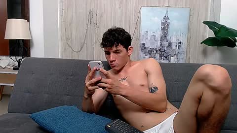 grecia_millercol online show from 12-03-24, 02:25