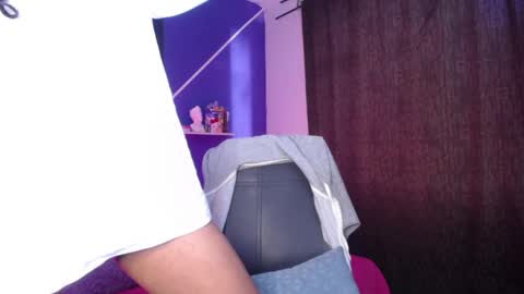 greeicy_love2 online show from 01-15-25, 09:09