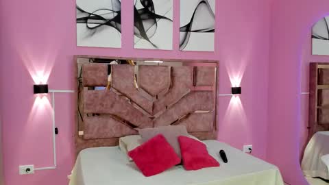 Snapshot of green_lov chatting on 09-09-25, 12:15 green_lov online show from 09-09-25, 12:15