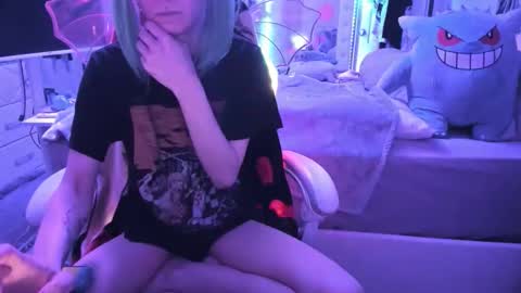 GreenEyedLovexo online show from 05-15-26, 01:40