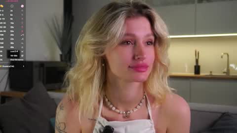 Kelly online show from 04-16-26, 02:07