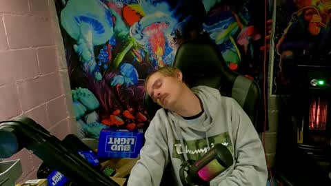 Greenlungs8195 online show from 12-27-24, 08:02