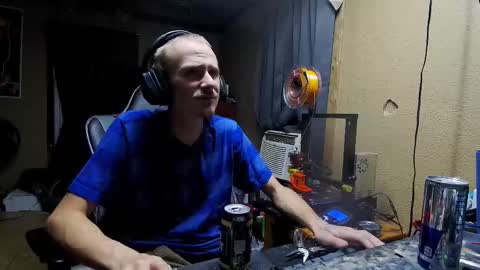 Greenlungs8195 online show from 10-06-25, 07:39