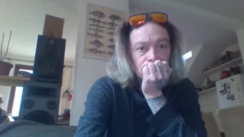 Snapshot of greenmoon88888 chatting on 01-10-25, 11:54 Greenmoon online show from 01-10-25, 11:54