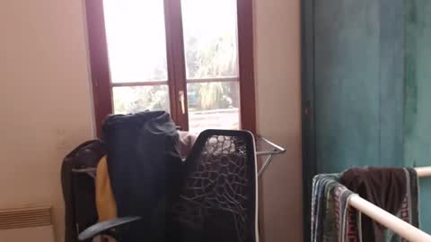 Snapshot of greenmoon88888 chatting on 02-25-25, 01:17 Greenmoon online show from 02-25-25, 01:17