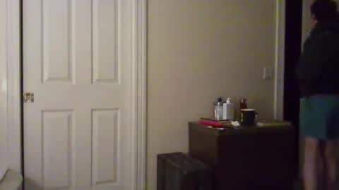 greensweaterboy online show from 12-03-25, 08:45