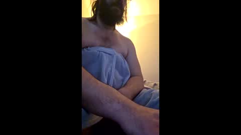 Snapshot of greenvertgo chatting on 12-19-25, 03:30 greenvertgo online show from 12-19-25, 03:30