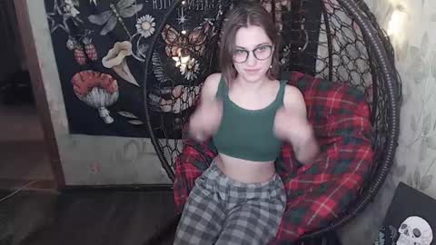 Lina online show from 02-23-26, 10:23