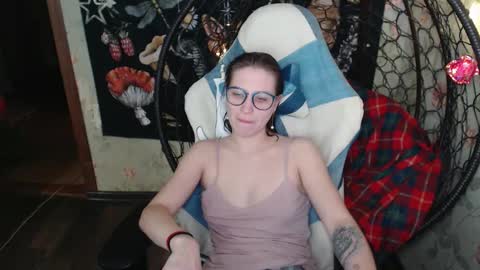 Lina online show from 03-29-26, 10:04