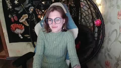 Snapshot of greenwitch9 chatting on 05-29-26, 09:18 Lina online show from 05-29-26, 09:18