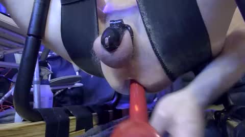 Snapshot of gregbball1 chatting on 02-02-25, 08:57 electrogee1 online show from 02-02-25, 08:57