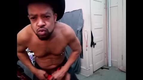 Snapshot of gregnice313 chatting on 01-25-25, 05:07 NICE and sometimes Savvy online show from 01-25-25, 05:07