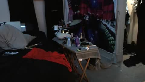 Snapshot of gregnice313 chatting on 10-21-25, 07:31 NICE and sometimes Savvy online show from 10-21-25, 07:31