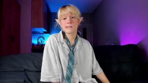 Greg-independent model online show from 12-12-24, 09:04