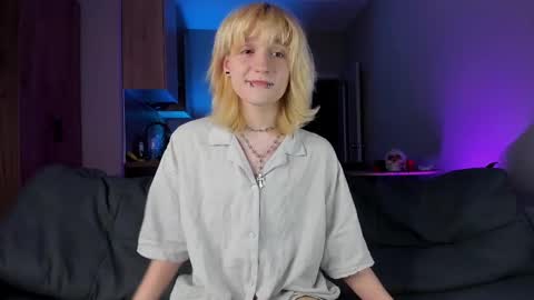 Greg-independent model online show from 03-08-25, 04:12