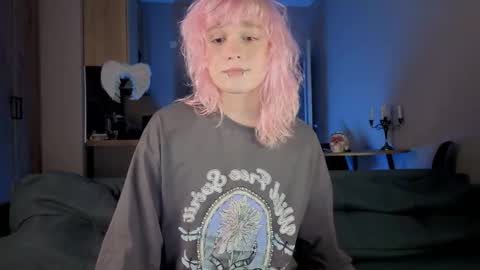 Greg-independent model online show from 04-02-26, 09:34