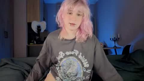 Greg-independent model online show from 04-14-26, 09:21