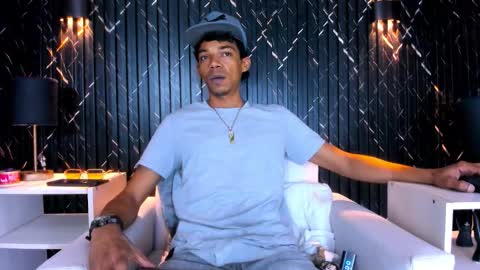 GregorySforza online show from 12-20-25, 06:04